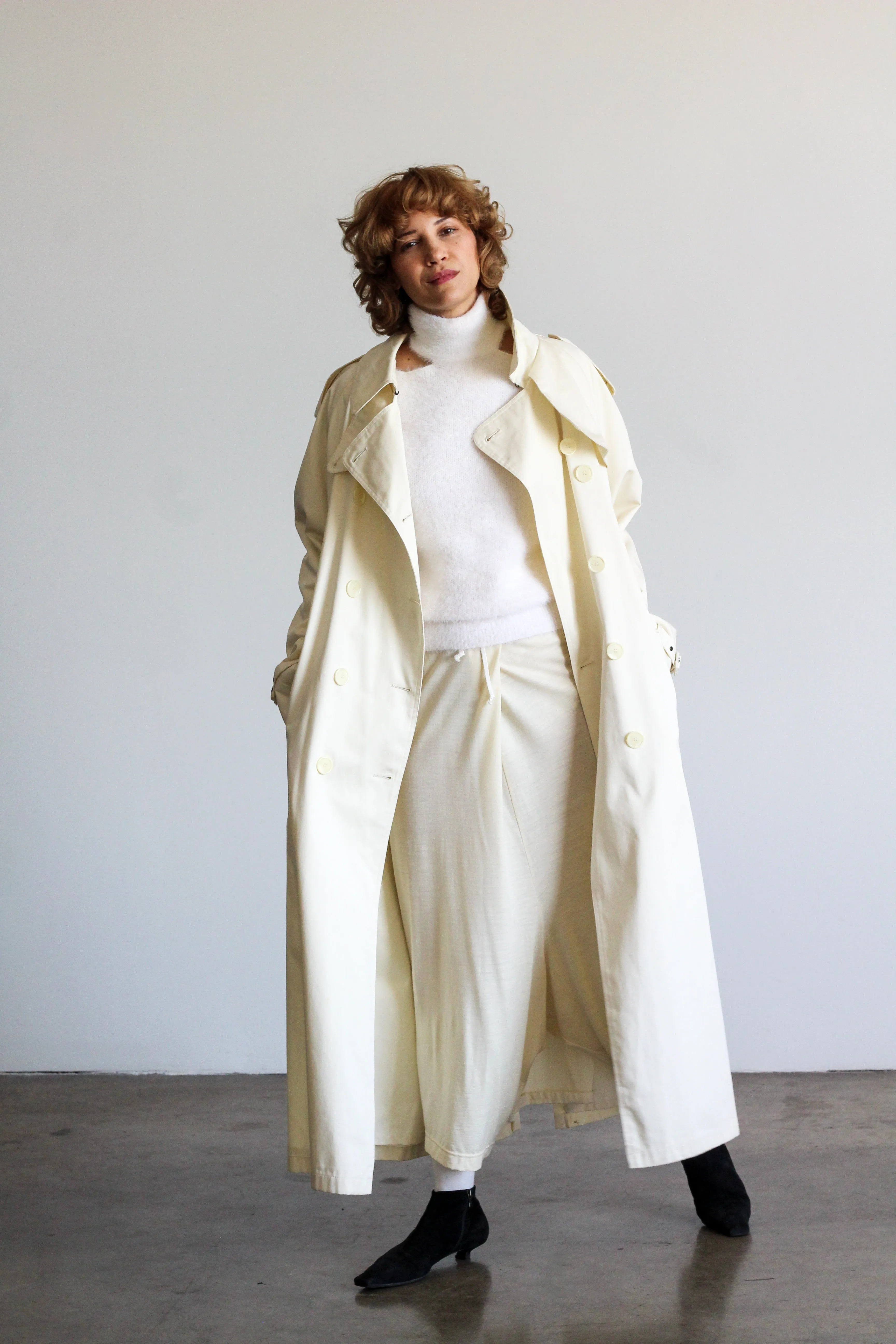 1990's ivory trench coat | VINTAGE